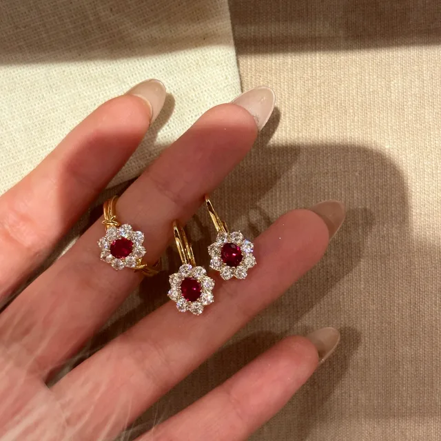 Delicate White Red Zircon Shinning Earrings For Women Creative New Simple Fashion Jewelry Bijoux