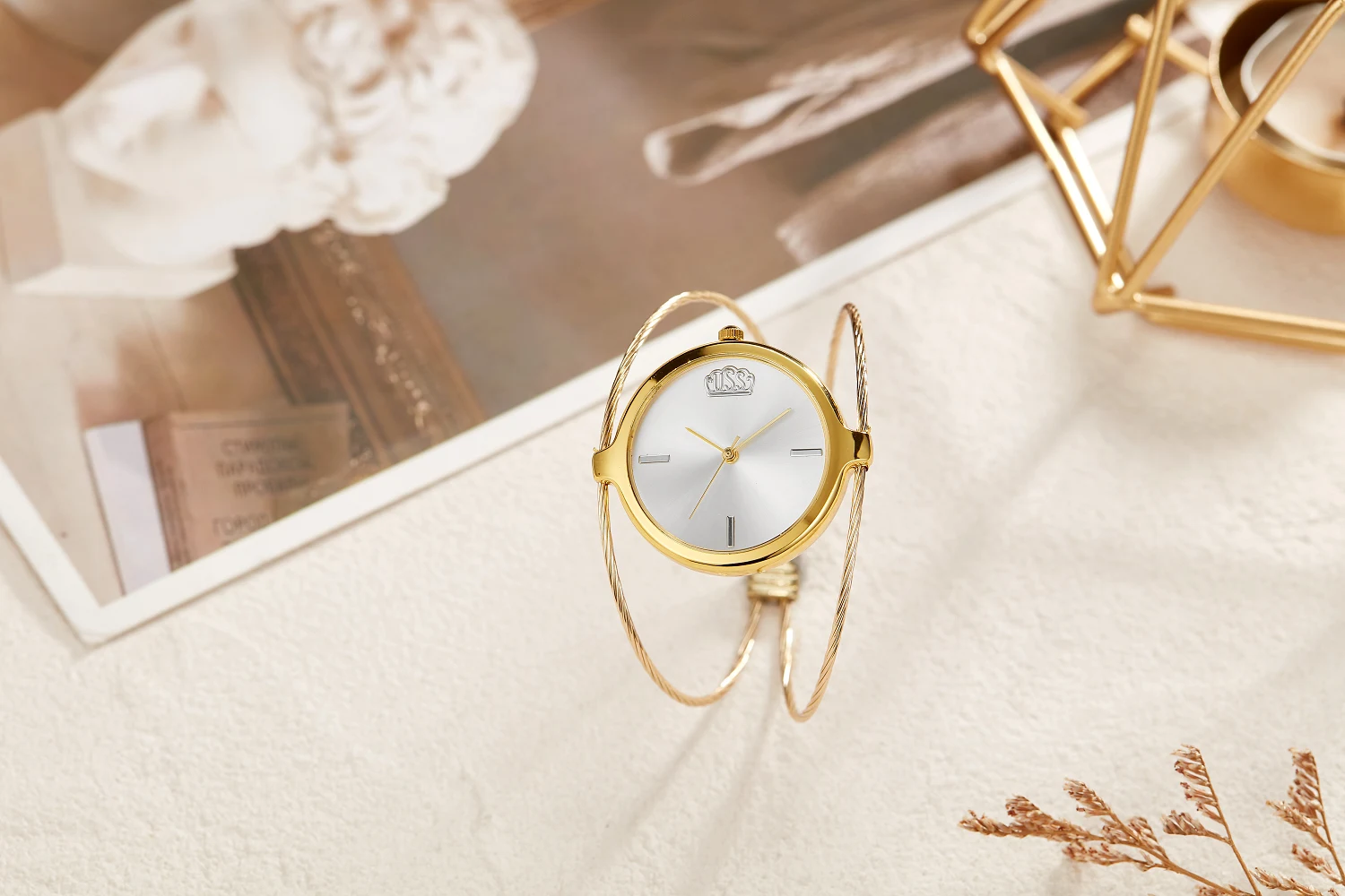 Women watches casual fashion simple girl round single steel bracelet quartz bracelet watch