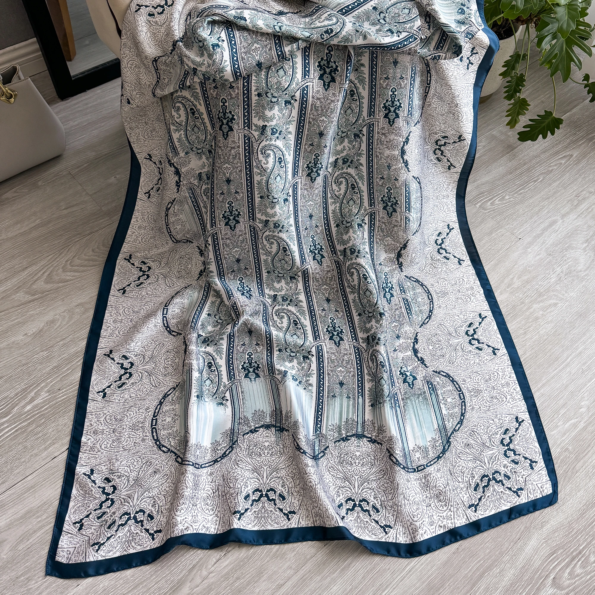 New Geometry Design Large Silk Soft Scarf Women Stylish Print Long Shawl Handkerchief Summer Sun protection Elegant Travel Wrap