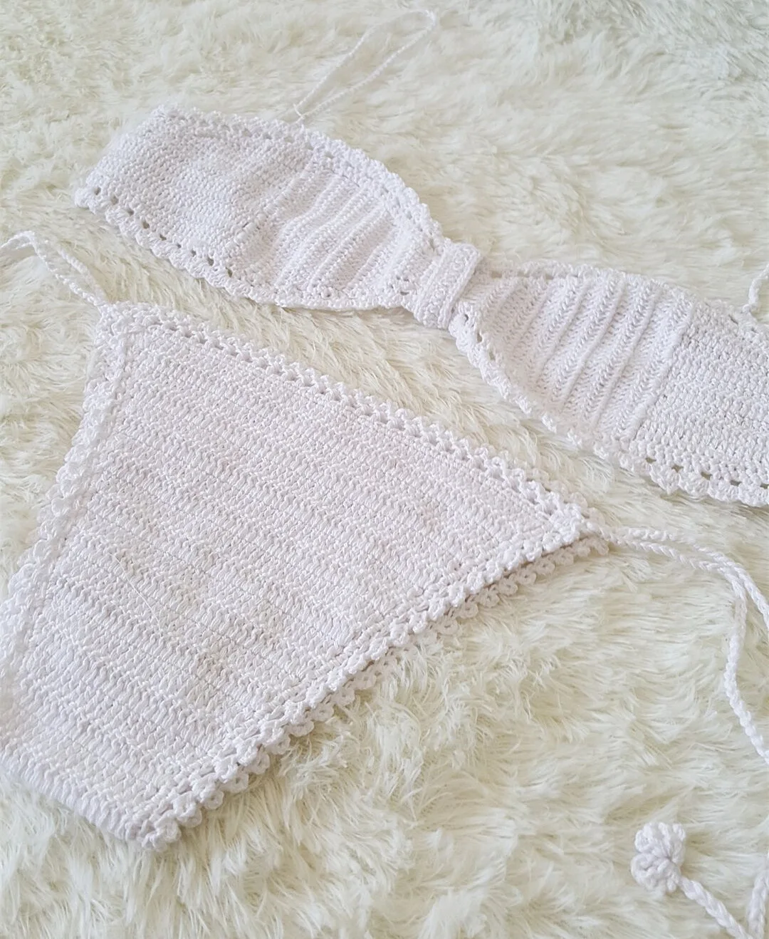 Europe and The United States Pure Hand-knitted Two-piece Set Beach Leisure Hot Spring Holiday Sexy Underwear Bikini Swimsuit