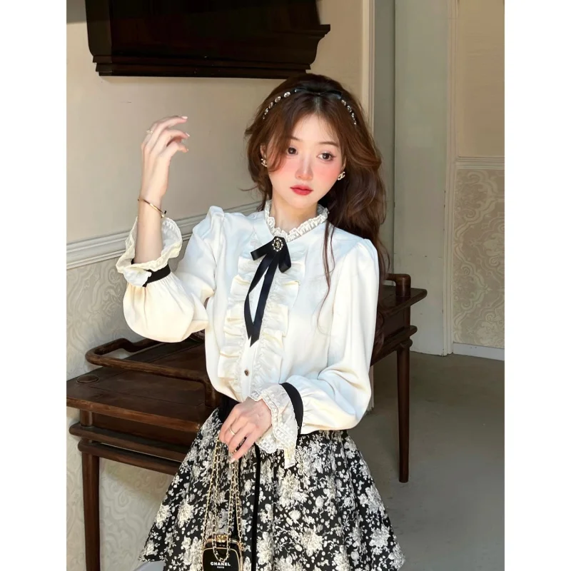 Xiangdao Little Paris/Qianjin Style French Style Temperament Lace Shirt High-End Unique Chic Top Autumn carla bruni little french songs