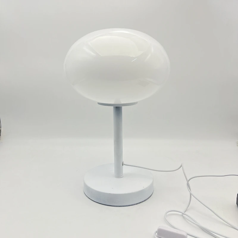 USB tricolor-white