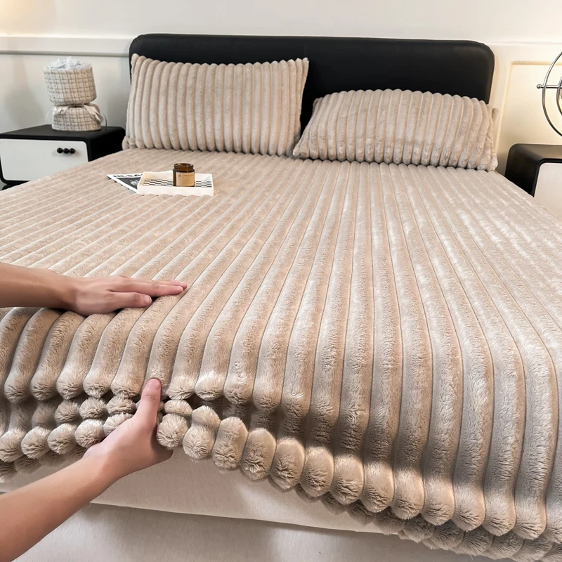 2024 new class A 310g rabbit hair drawn bed hat thickened warm autumn and winter velvet mattress protective cover 2