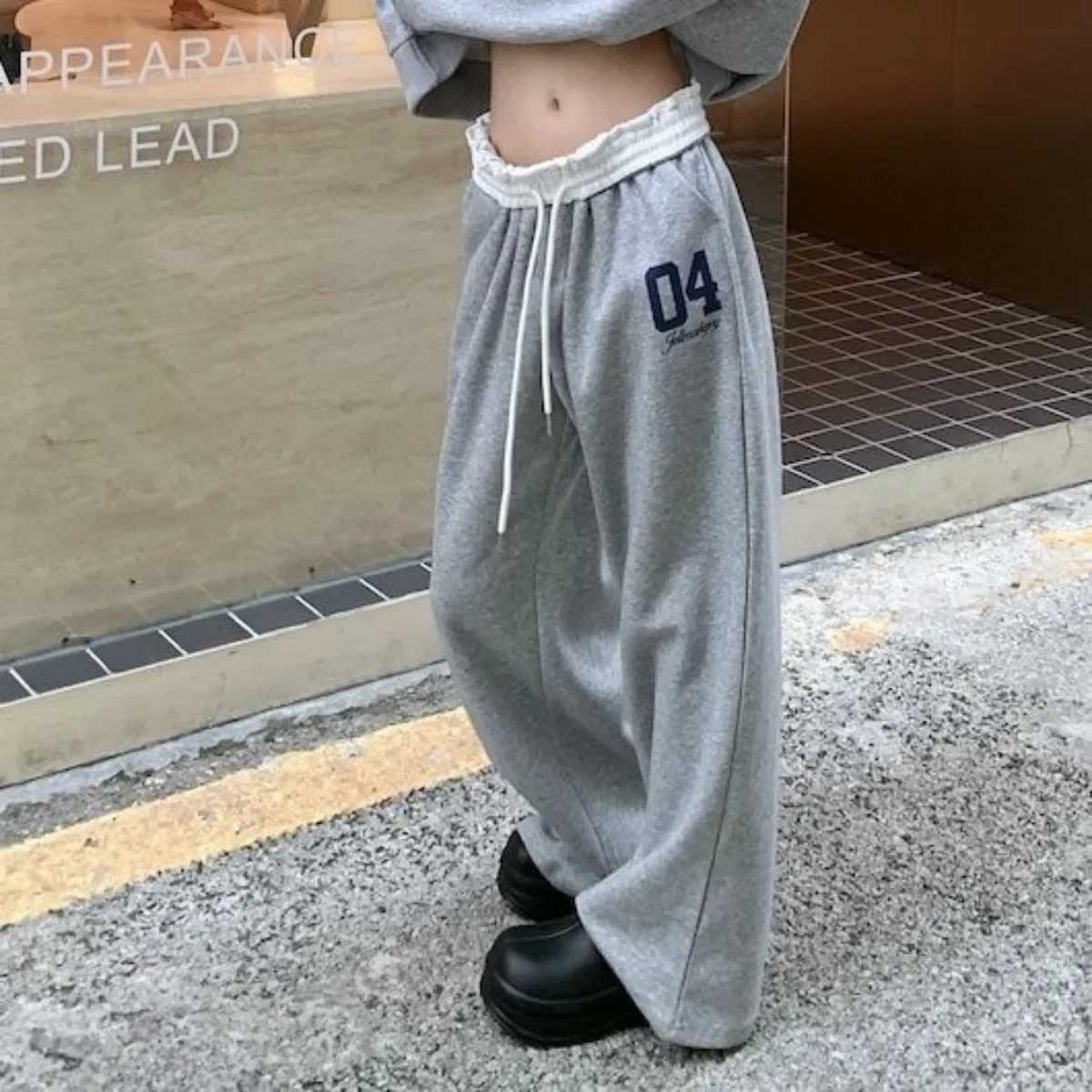 Vintage-Inspired High-Waisted Casual Pants