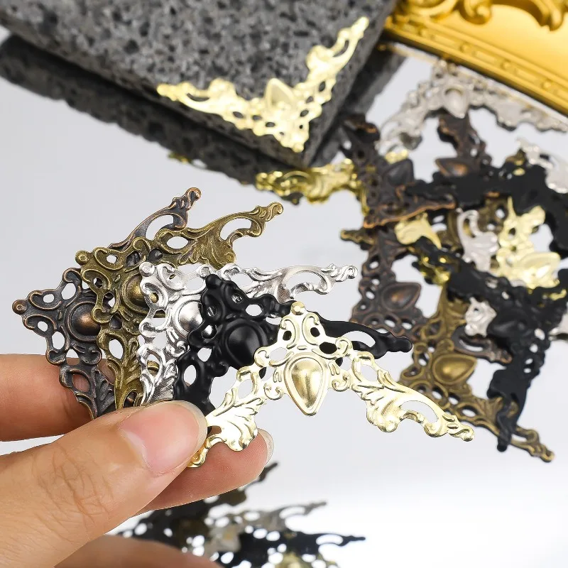 20/100PCS 금속 빈티지 책 코너 보호대 스크랩북 사진 앨범 코너 보호대 DIY 보석 상자 장식 공예 용품