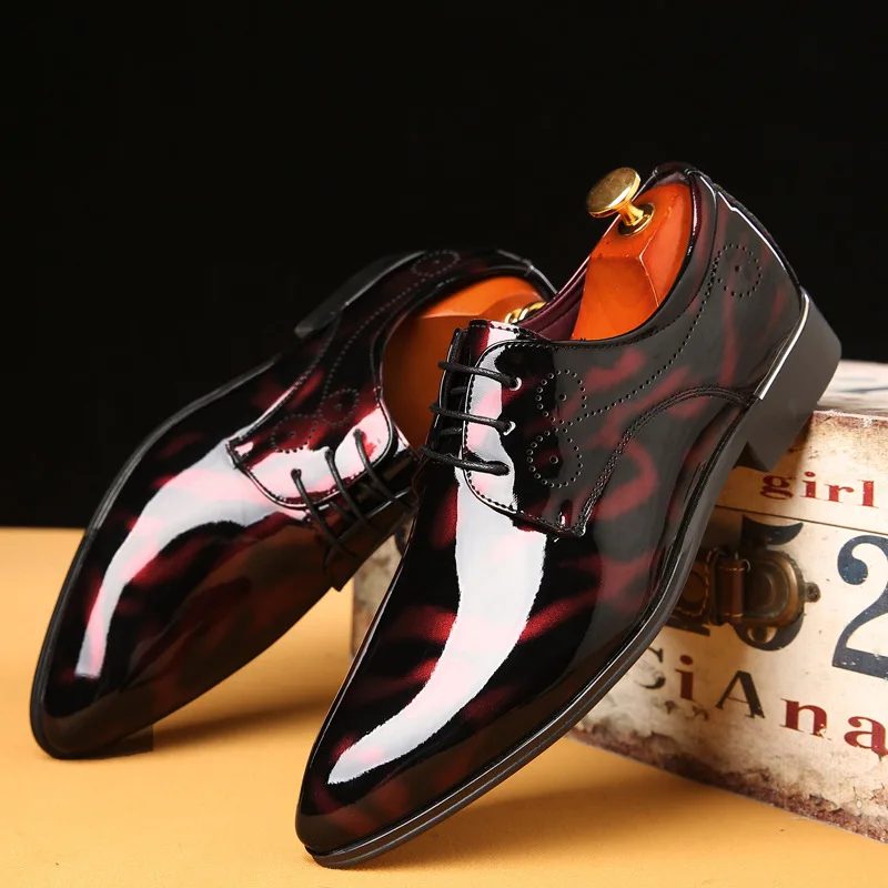 

Men Fashion Red Sole Dance Club Derby Shoes For Man Business Dress Lace-Up Printed Patent Leather Men's Wedding Party Shoe