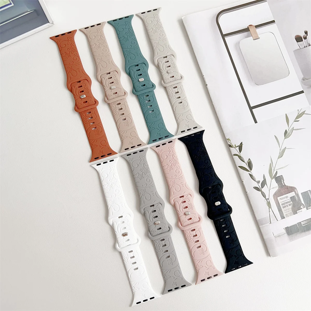 Watch Band For iWatch 42/44/45/49mm 38/40/41mm Silicone Fashion Watch Strap for Watch Series Ultra2 Se 9/8/7/6/5/4/3/2/1_voghion.com
