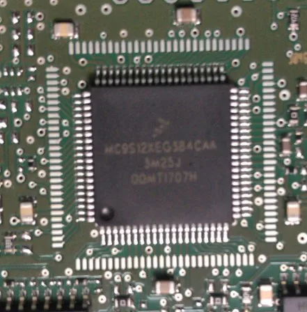 

Free shipping MC9S12XEG384CAA 3M25J QFP80 10PCS