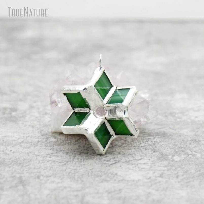 

10Pcs Wholesale Soldered Geometric Merkaba Mysticism Handmade Jewelry Silver Color Green Tin Stained Glass Pendant PM41630