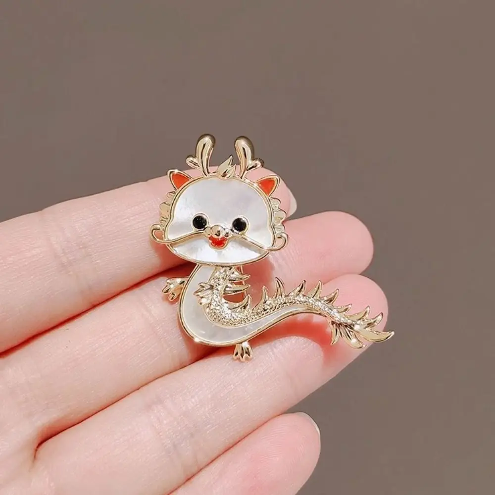 

Creative Brooches Pin For Women Men Badges Jewelry Chinese Style Cartoon Dragon Brooch Shell Alloy Corsage DIY Decor Accessories