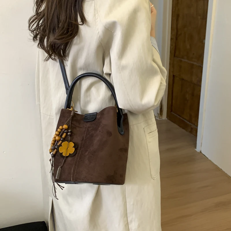 Faux Suede Casual Shoulder Bag Large Capacity Stylish Satchel Bag Solid Color Vintage Crossbody Bag Commute Bag with Purse