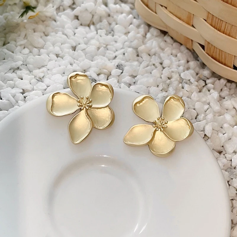 Gold Color Women Flower Earrings Trend Matte Texture Vintage Party Gifts Summer Boho Fashion Jewelry Accessories