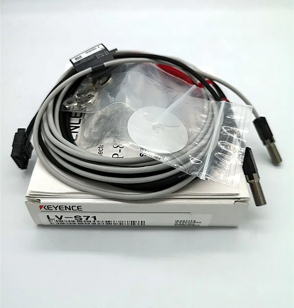 키엔스 LV-S71 초소형 디지털 센서 스팟 스루빔, NPN/PNP 출력, 12-24V 공급