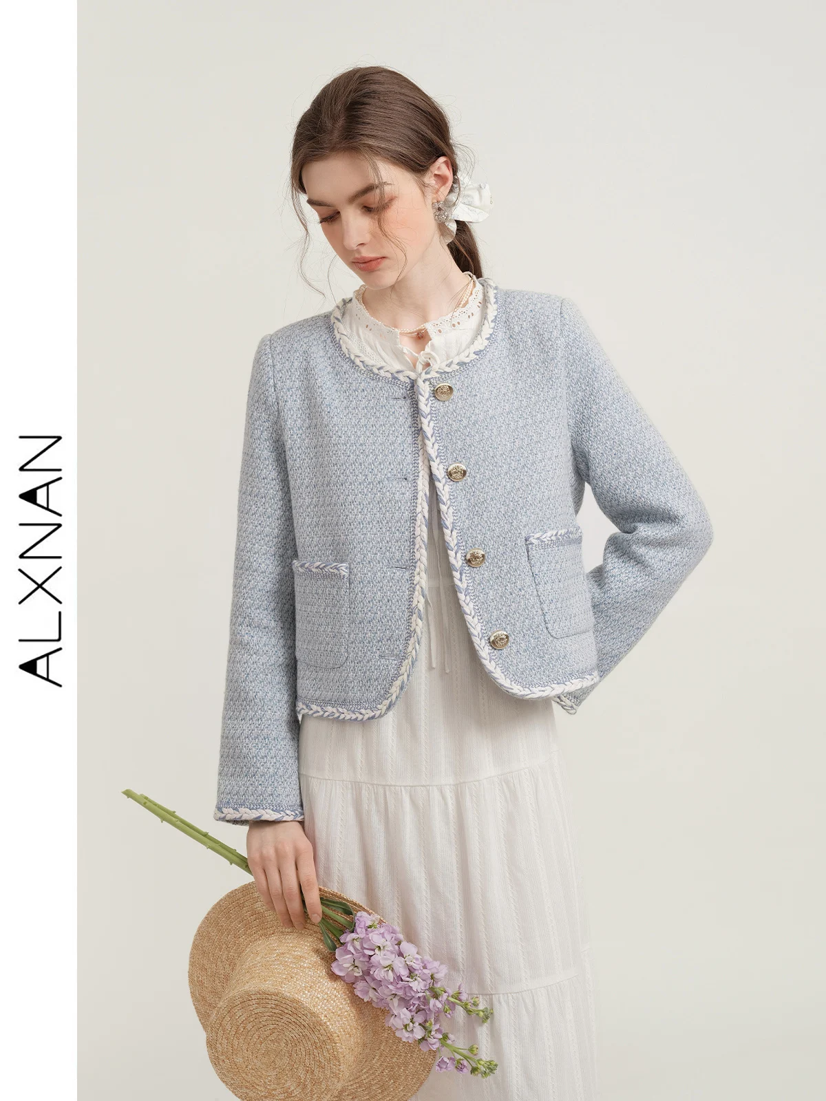 

ALXNAN Elegant Tweed Jacket for Women Luxury Fashion Coat Woman 2024 Spring Cropped Long Sleeve New Jackets Crew Neck Top T01103