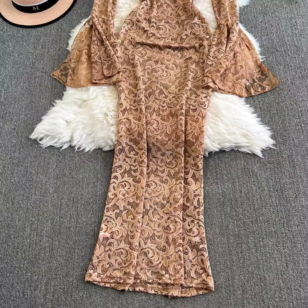 فستان دانتيل رسمي كم واسع