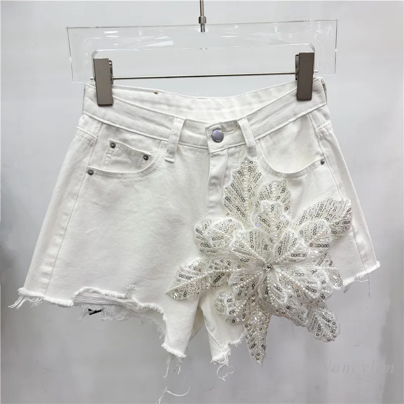 Green Denim Shorts Women's Summer New Korean Style Three-Dimensional Embroidered Flower Ripped Burr Straight Wide Leg Shorts