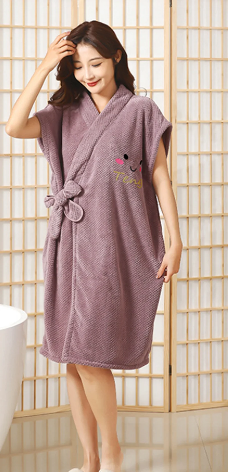 Long Comfortable Quick-Dry Cute Bathrobe Towel Dry Hair Cap Three-Piece Set With Smile And Letter Pattern Print Pink Purple