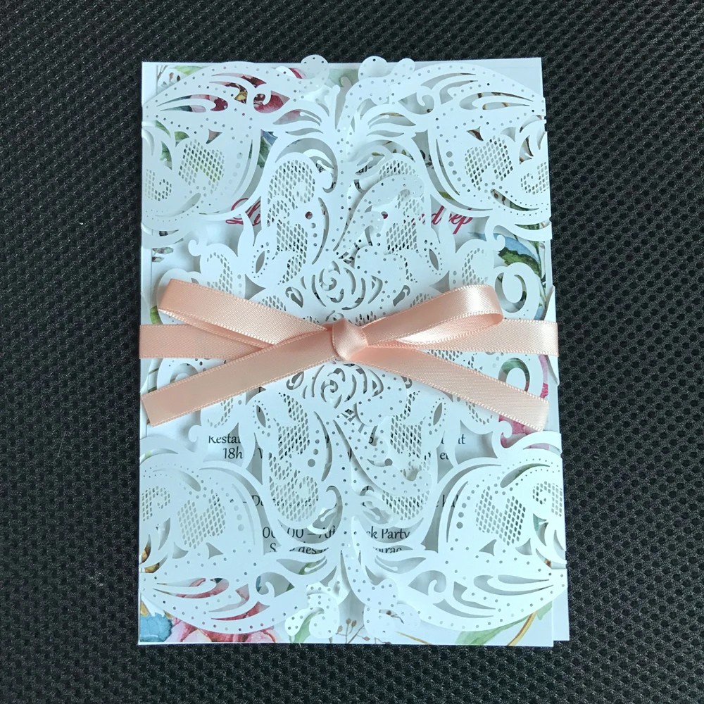 

(50 pieces/lot) Pearl White Wedding Invitation Card With Bowknot Laser Floral Pink Engagement XV Quinceanera Invitations IC120