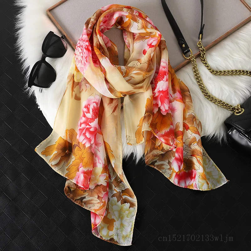 thumbnail image 1 of 2023 Moda Estampado Floral Gasa Hijab Bufanda Mujeres Pareo Señora Bandanas Toallas de Playa Verano Musulmán Velo Wrap Fular Femenino, 1 of 4