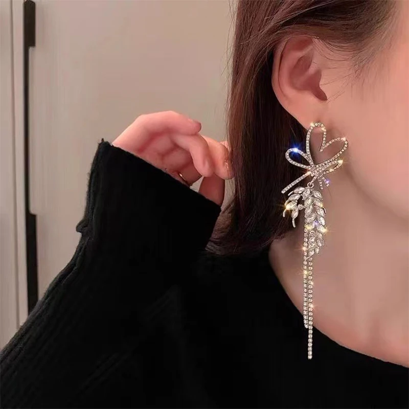 New Premium Glitter Diamond Bow Long Tassel Love Earrings For Women Korean Fashion Earring Daily Birthday