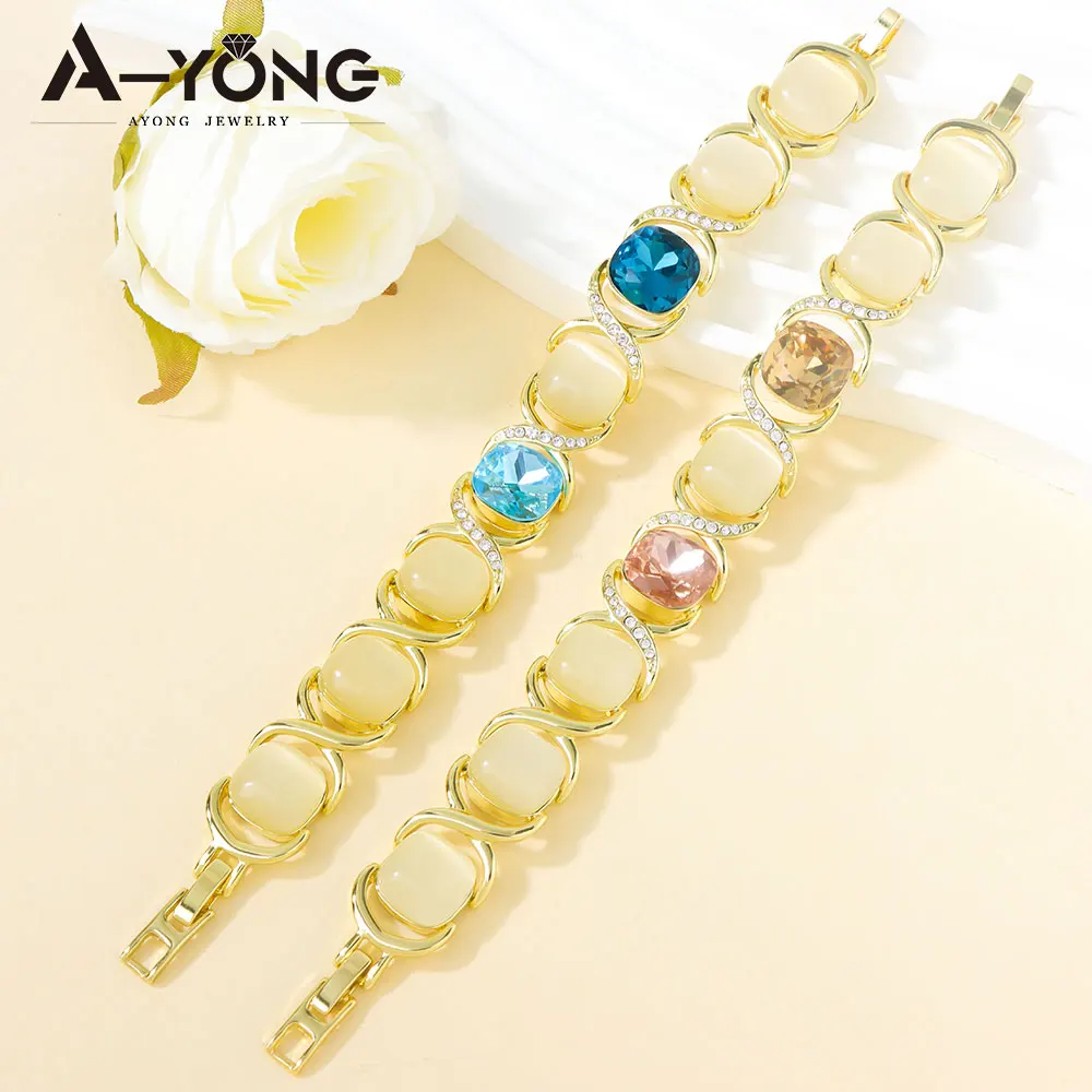 Luxuriöses Habesha Kristall-Armband 14k Goldfarben Dubai Charm Farbige Manschetten-Armreifen Italienischer Damenschmuck für Events und Partys