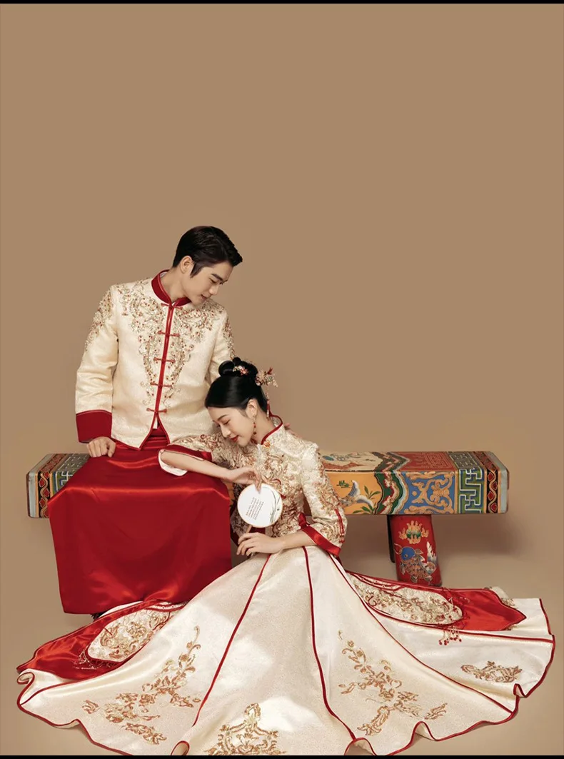 High-Quaity Chinese Traditional Wedding Dress Champagne Gold Embroidery Classic Cheongsam China Qipao костюм для восточных