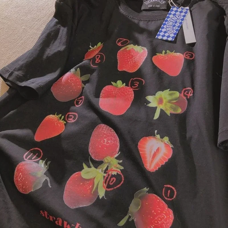 Chic Strawberry Print Shirts for Women Aesthetic Cartoon O-neck Casual Teens Clothes Japanese Fashion Streetwear Woman Tshirts