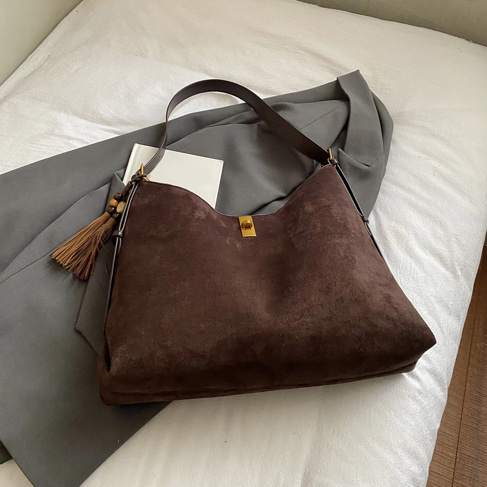 Women Faux Suede Handbag Vintage Underarm Bag Large Bucket Bags for Work Shopping Travel Daily