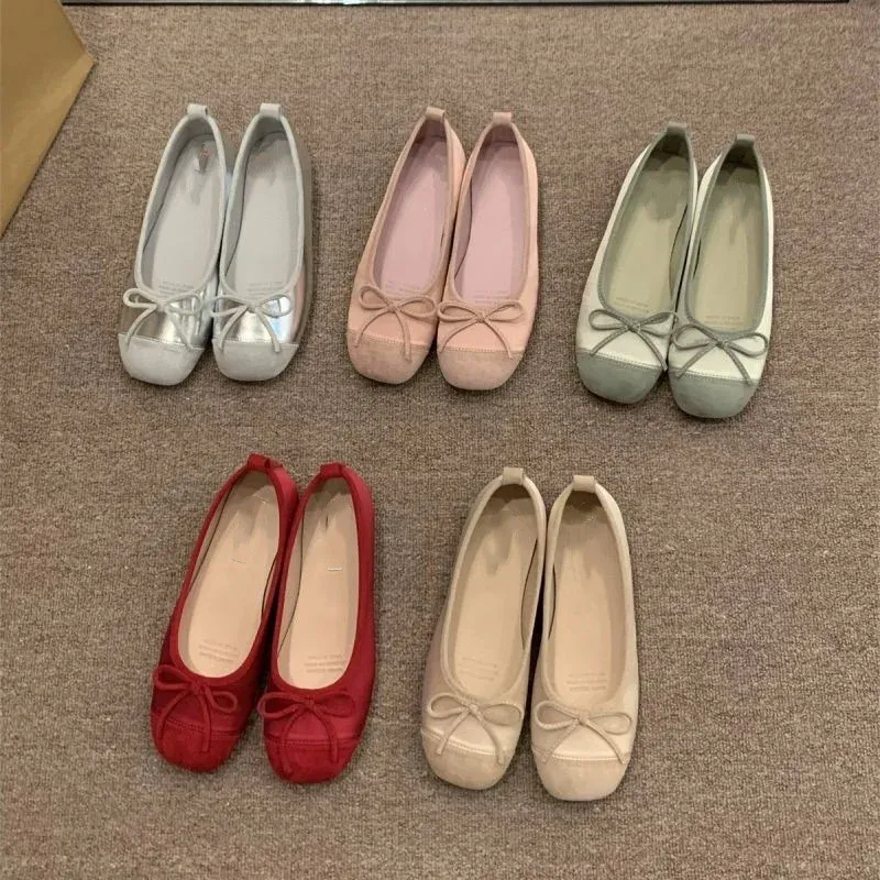 Temperament Flats French Small Red Single Shoes Women's Shoes 2025 Spring and Autumn Soft-soled Silver Ballet Shoes