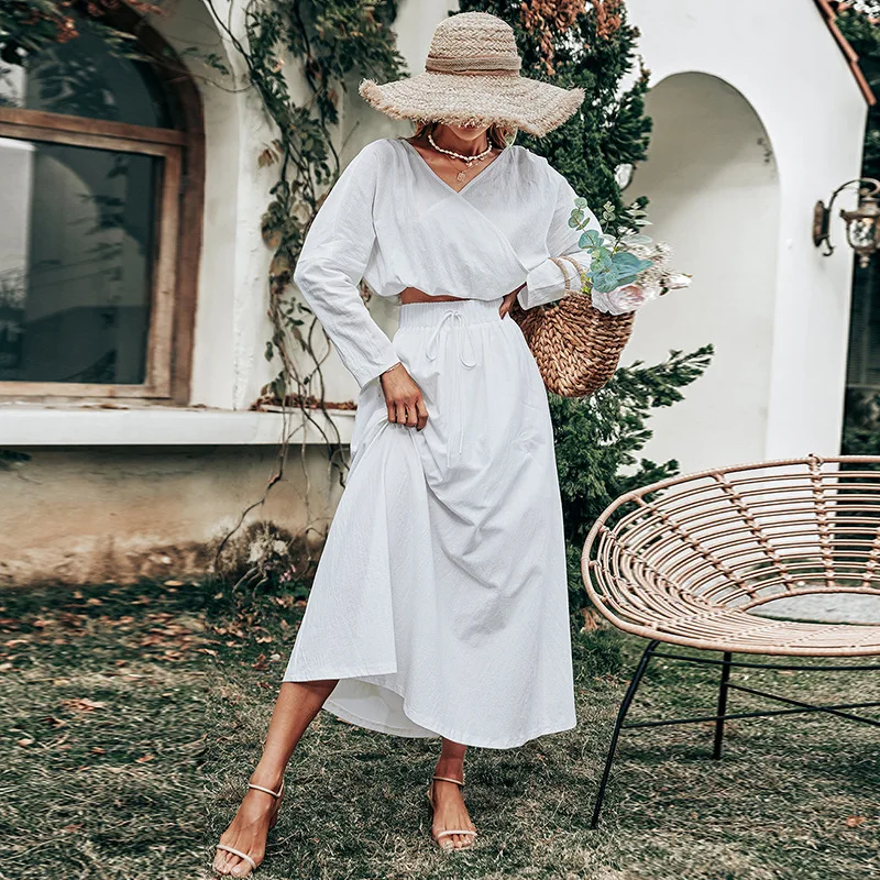 

2022 New Spring and Summer Two Piece Set Women's Casual White Long Sleeve V-neck Top Fashion Skirt Set Long Sleeves Two-piece