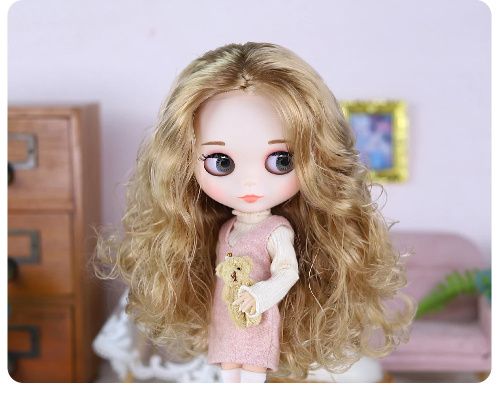 Jess – Premium Custom Neo Blythe Doll with Blonde Hair, White Skin & Matte Cute Face 15