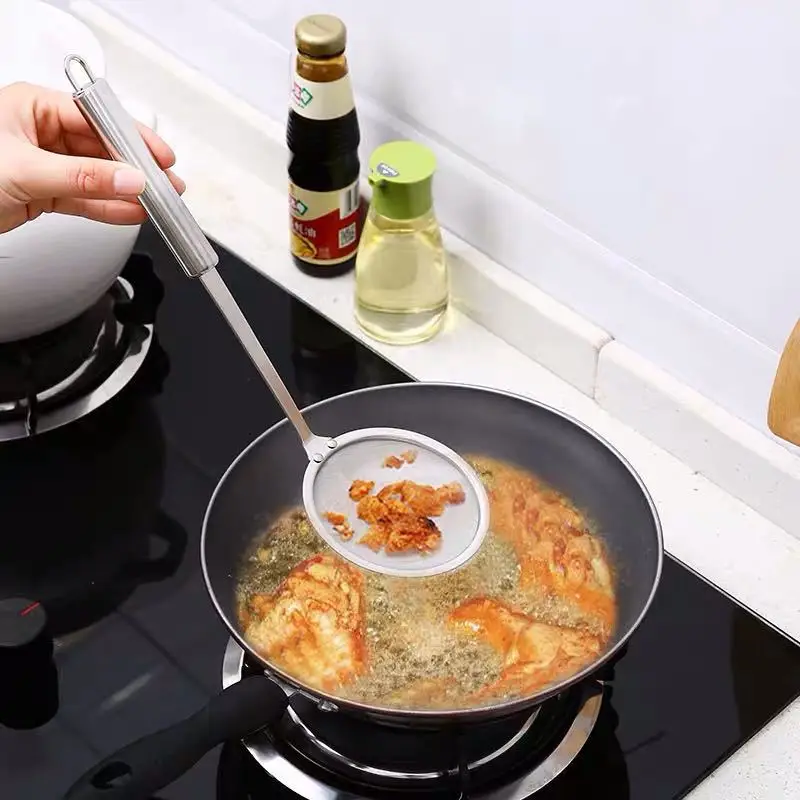 Stainless Steel Fine-Mesh Skimmer with Hanging Hole Extended Handle Multi-purpose Soup Oil Filter Kitchen Kitchen Novel Tools