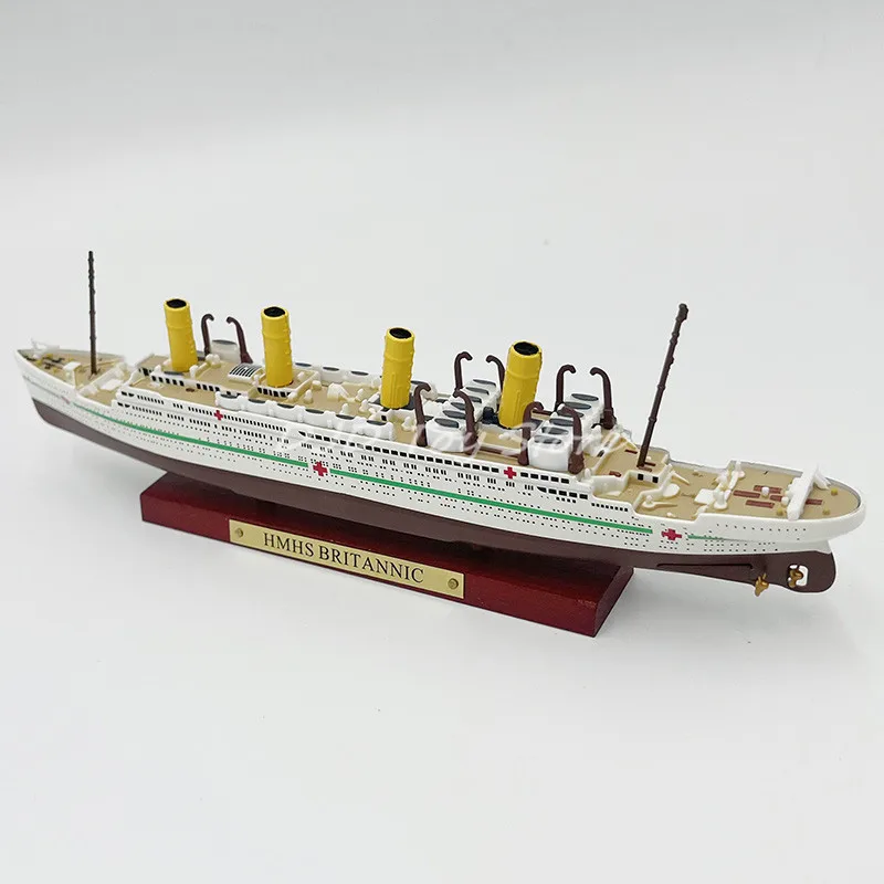 Collect HMHS Britannic Cruise Ship Model Atlas Diecast 1:1250 Ocean Boat Toys 