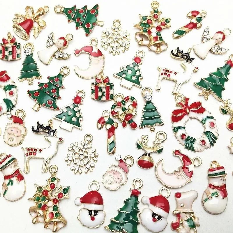 set of 5 charms for making festive jewelry 5 Pendants Santa Claus Tree moon metal enamel