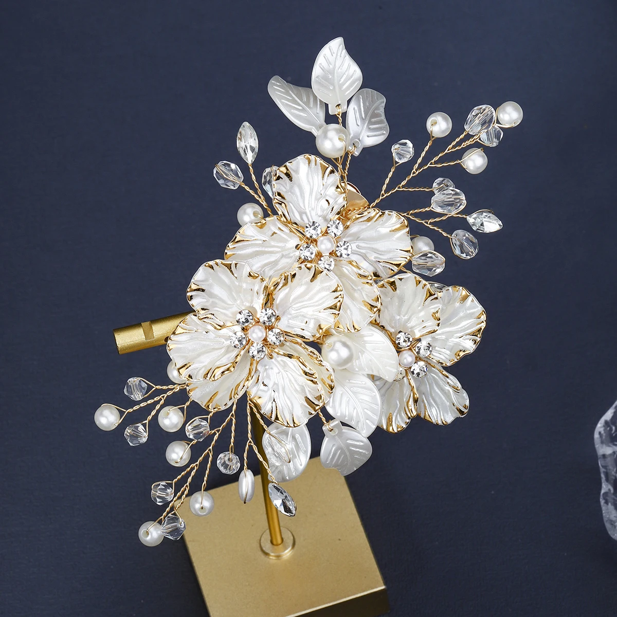 Luxuriöse Acryl-Blumen-Haarspange Handgefertigte Kupferdraht-Perlen-Kristall-Haarklammern Damen-Haarspangen Hochzeits- und Party-Kopfschmuck – Detail 4