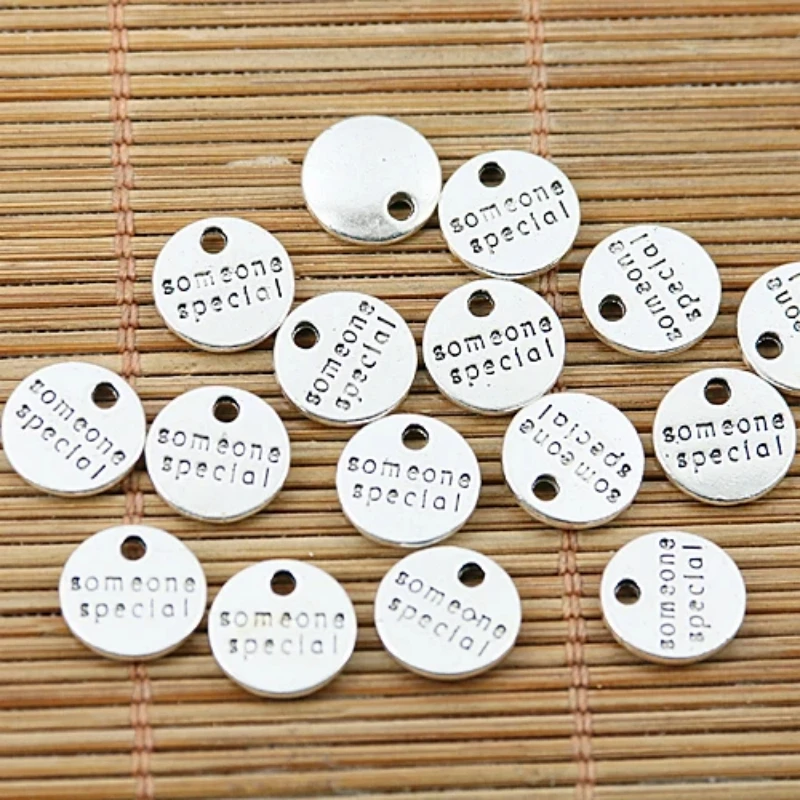 

30pcs 10mm Tibetan Silver Round Someone Special Lettering Charms EF1476 Charms for Jewelry Making