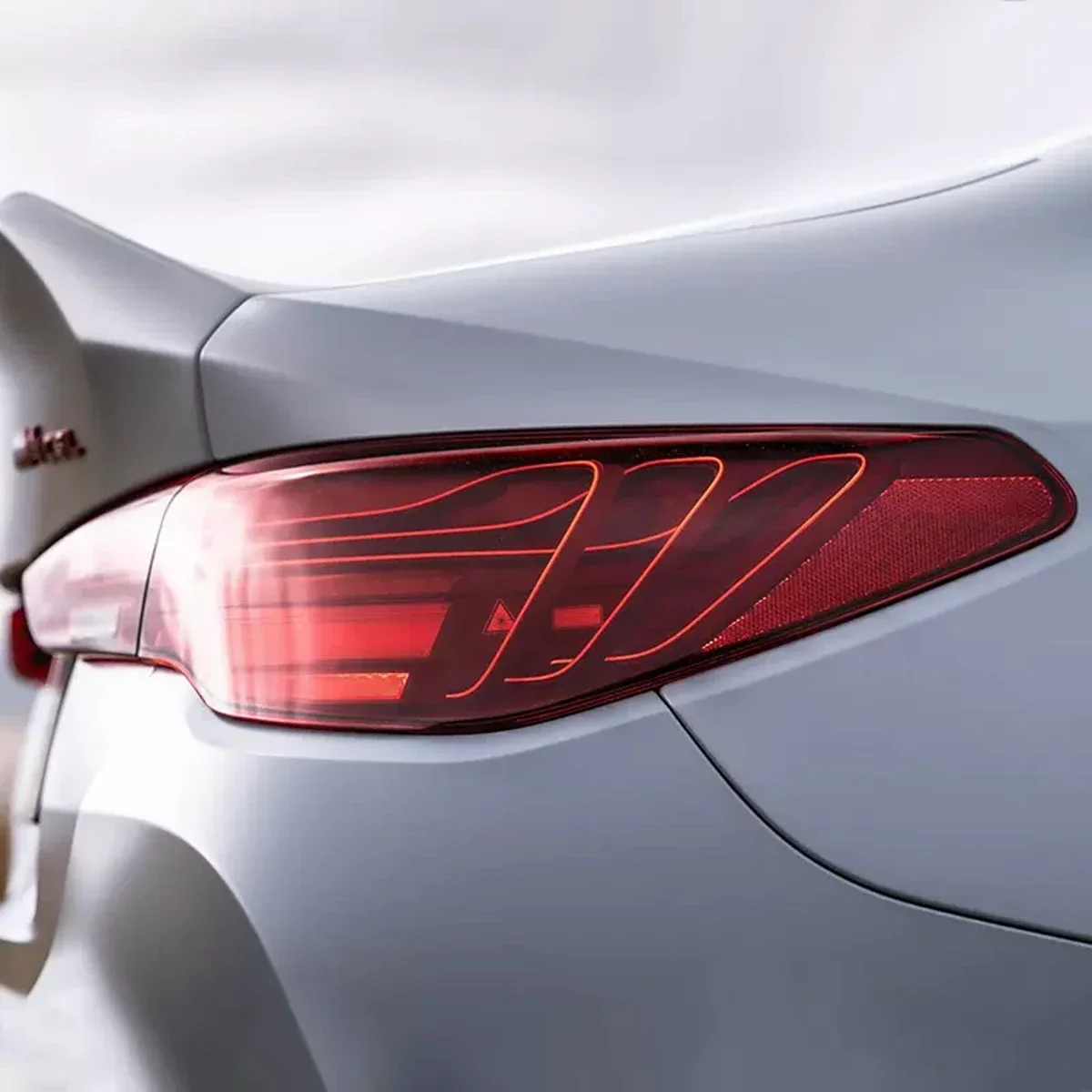 Рисунок 2 - Автомобильные фары головного света для BMW 4 серии G22