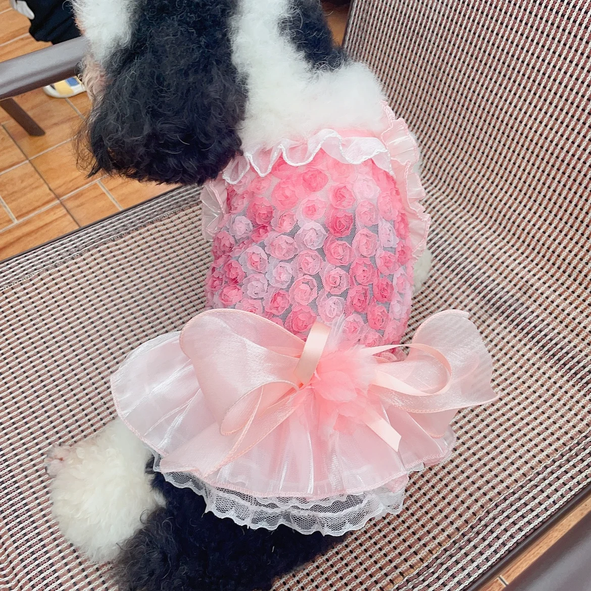 

Puppy Dog Pink Dress Vest Fashion Handmade Flower Hollow Lace Bow Princess Party Dresses For Small Medium Dog Summer Pet Clothes