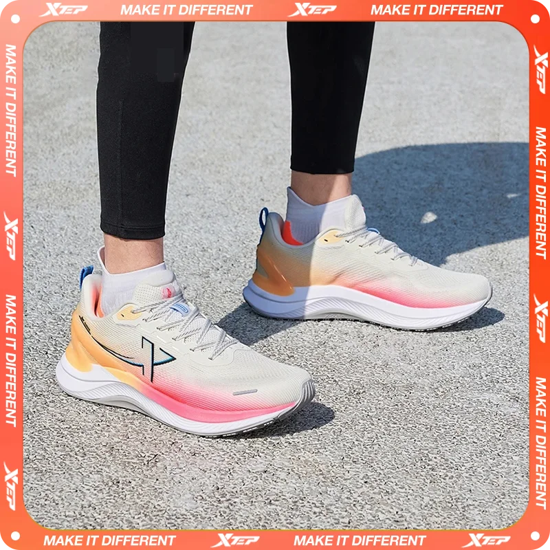 Xtep Lingbu ET Running Shoes for Men 1