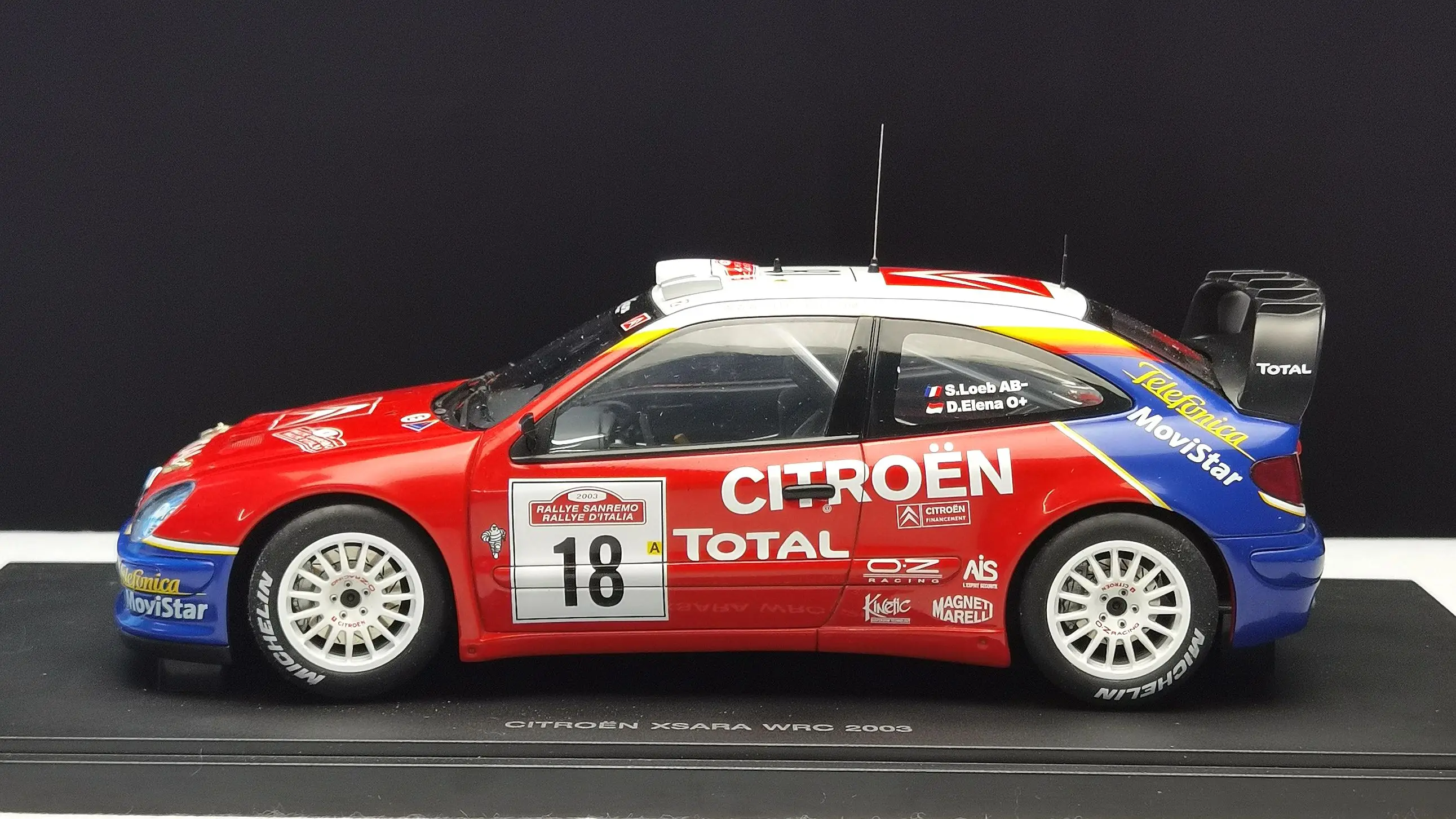 オートアート・シトロエンC4 WRC・2008年モンテカルロラリー優勝 オートアート】1/18 シトロエン C4 WRC #1 S.Loeb D.Elena 2008年