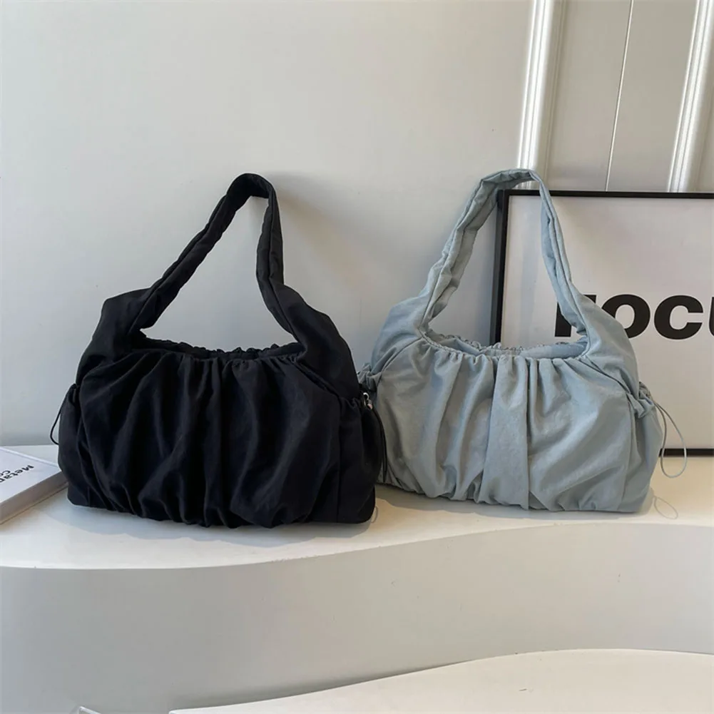 Women Padded Underarm Bag Large Capacity Cloud Pleated Shoulder Bag Casual Handbag Solid Color Multi-pockets for Outdoor Travel