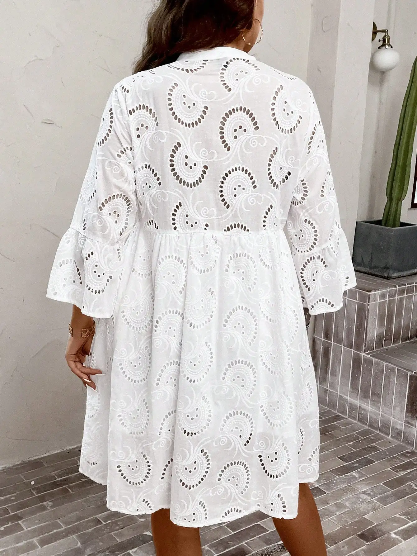 Рисунок 2 - Платье на бретельках с цветочным