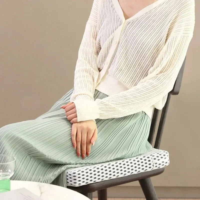 4D Air Fiber Seat Cushion Square 40x40x5cm Breathable, Ergonomic Support for Office Chair, Car, Home Anti-Slip & Durable Design 3