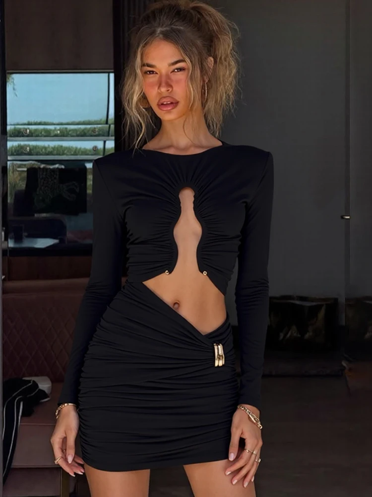 Nibber o-Neck Folds Dress Women Metal Decoration Hollow Full Sleeve Prom Party Skinny Elasticity Fashion Classic Mini Bodycon