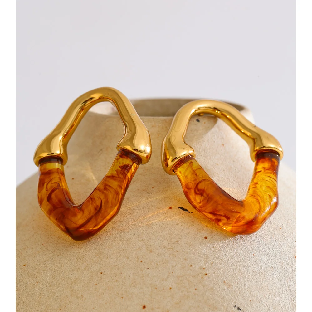 Yhpup Resin Geometric Hollow Stud Earrings