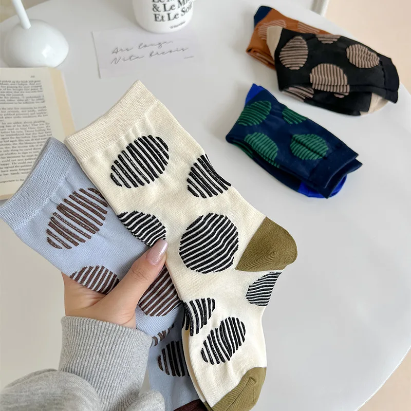 Women Socks Cotton Spring Autumn Japanese Style Wholesale Harajuku Comfort Hip Hop Cute Classic Short Crew Dot Socks Girls Gift