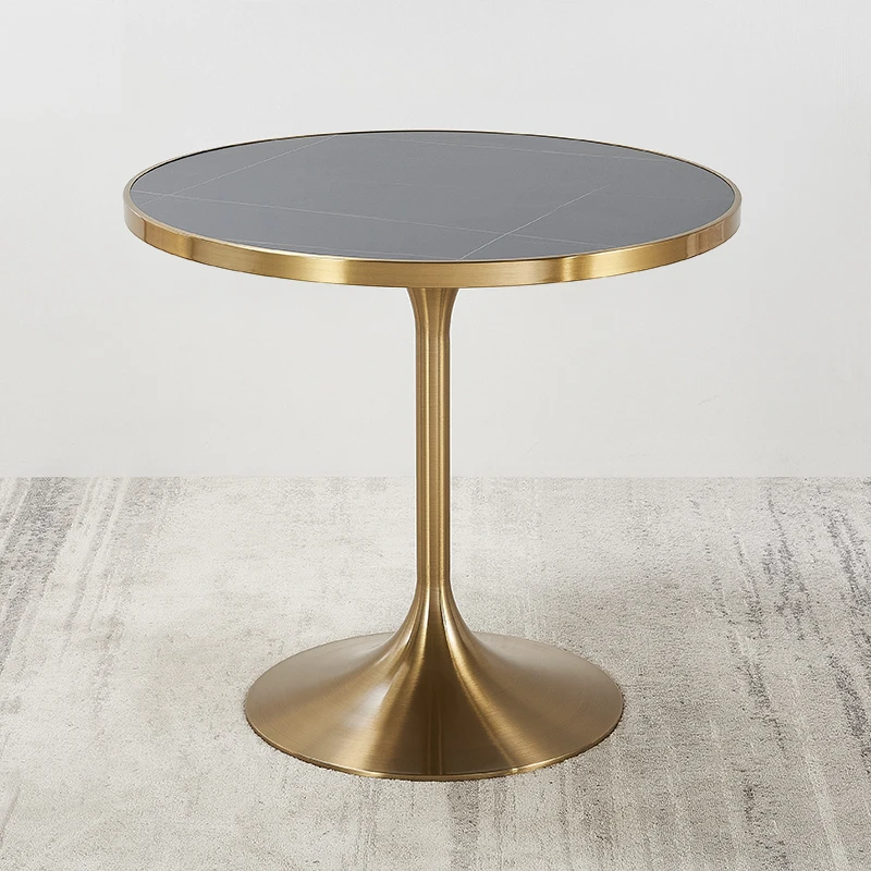 Рисунок 3 - Минималистичный кофейный столик из нержавеющей стали