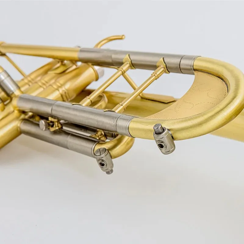 Hot Sell TR-650 Trumpet Bb/C Flat Brass Gold-painted Exquisite Durable Brass Musical Instrument with Trumpet Mouthpiece
