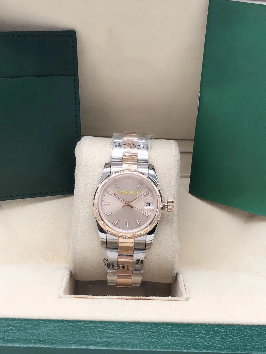 31mmLuxury Brand Watch for Women - Boasting a 31mm Dial, Diamond Bezel,   Strap for Ultimate Comfort and Style