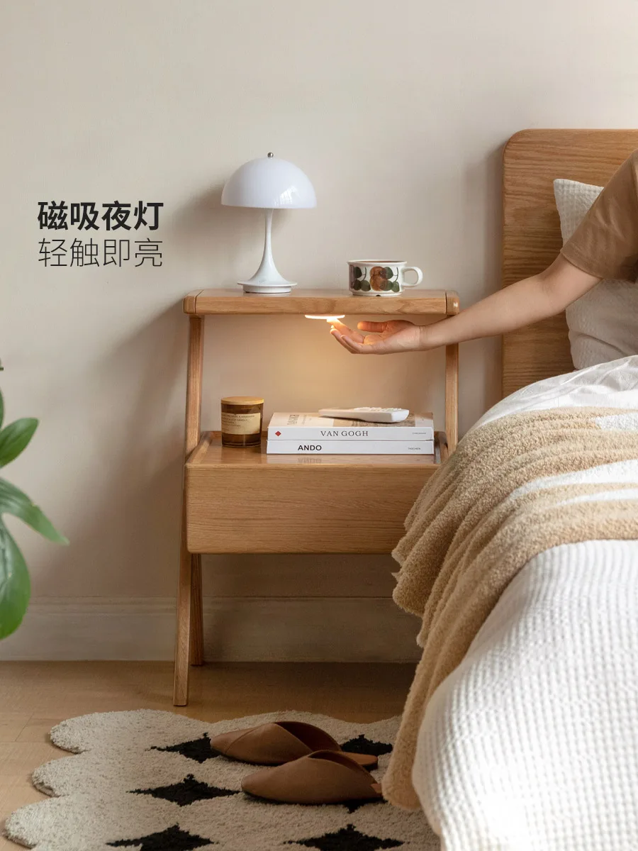 단단한 나무 침대 옆 테이블 보관 랙, 통합 가정용 침실 오크 침대 옆 테이블, 소파 옆 여러 측면 캐비닛